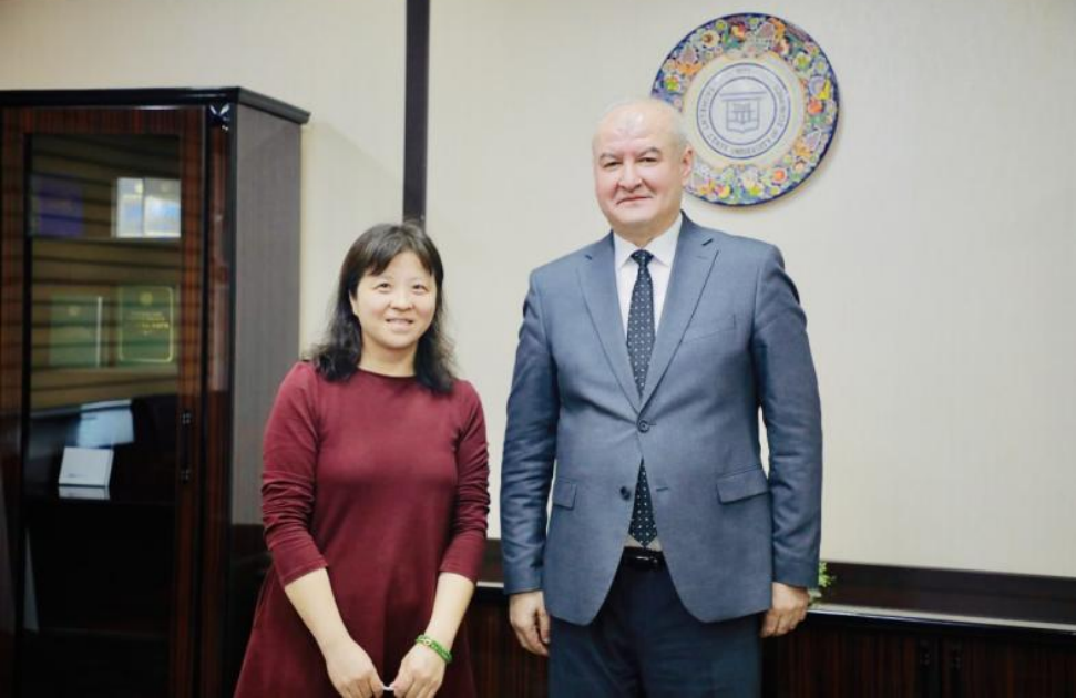 3044永利官网入口新闻学院纪莉教授一行赴乌兹别克斯坦和哈萨克斯坦开展教育访问